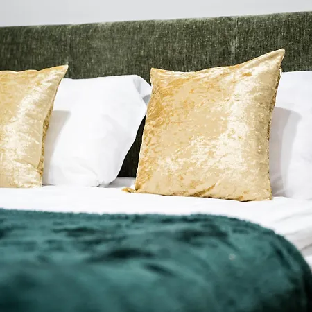 Apartman Airport-bus - 13 North - Family 9 *