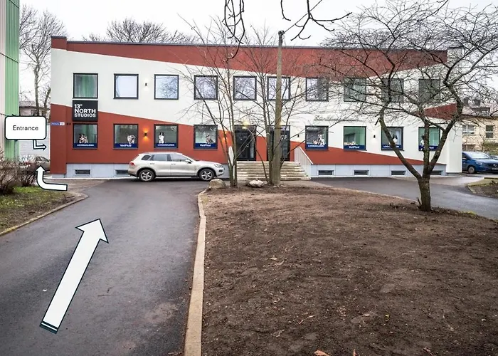 Airport-bus - 13 North - Family 9 Apartman *