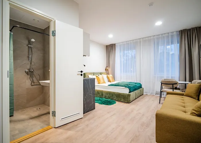 Apartman Airport-bus - 13 North - Family 9 *